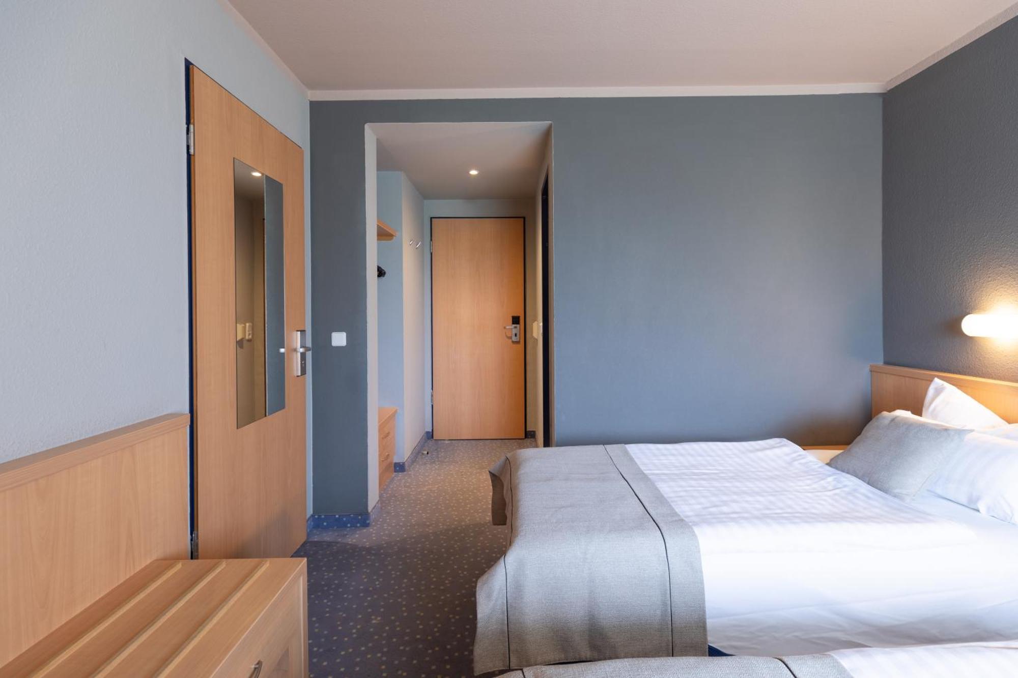 Garner Hotel Cottbus Sued By Ihg Eksteriør bilde