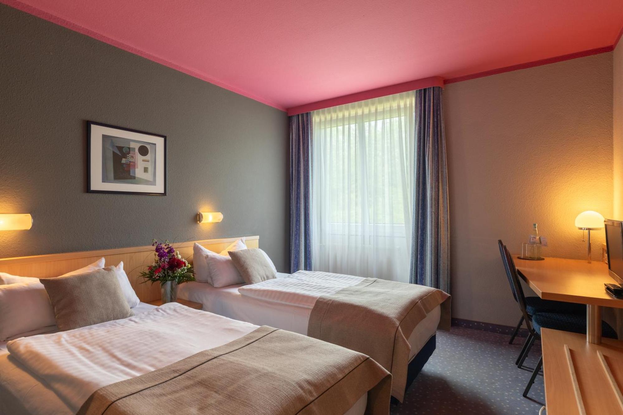 Garner Hotel Cottbus Sued By Ihg Eksteriør bilde