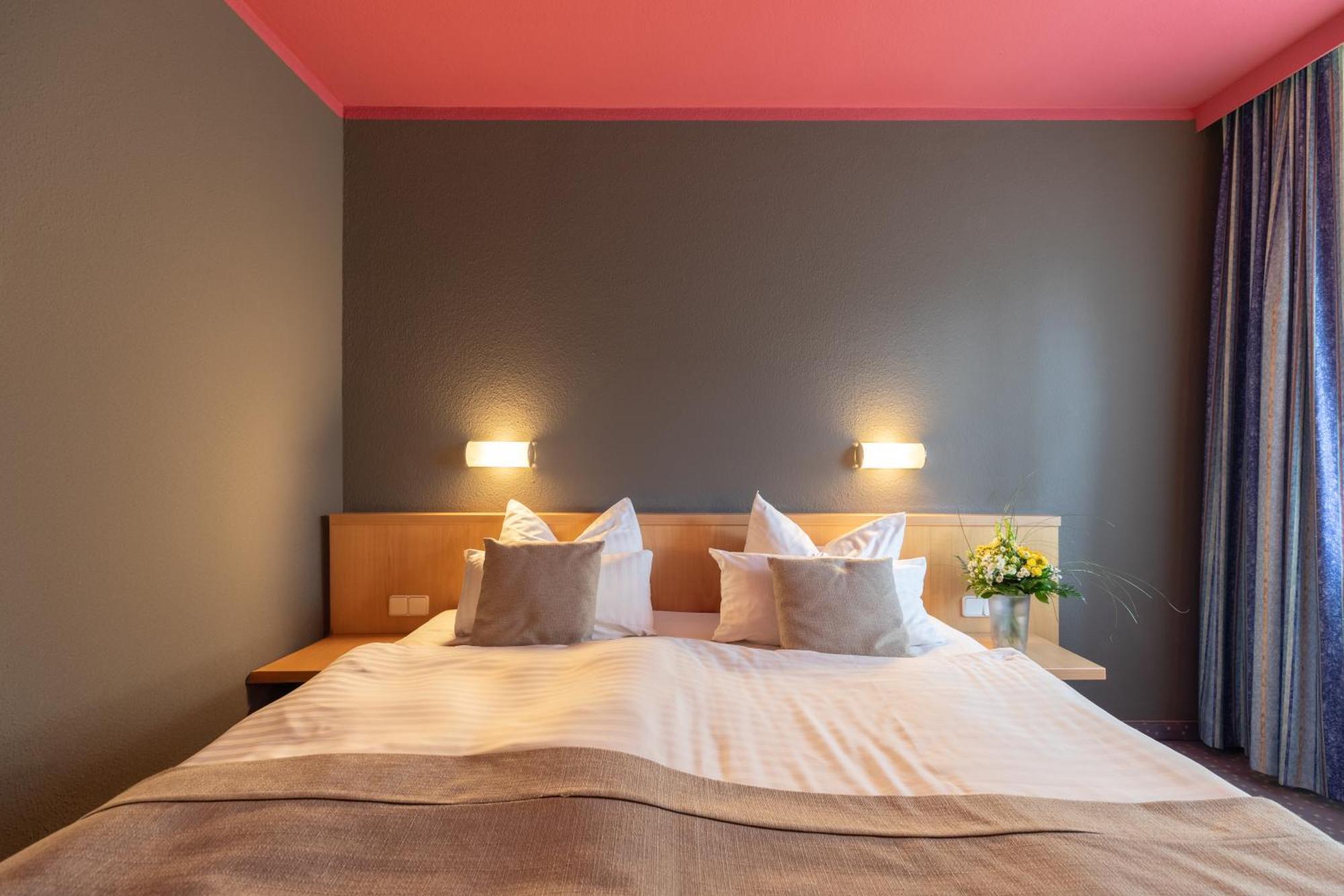 Garner Hotel Cottbus Sued By Ihg Eksteriør bilde