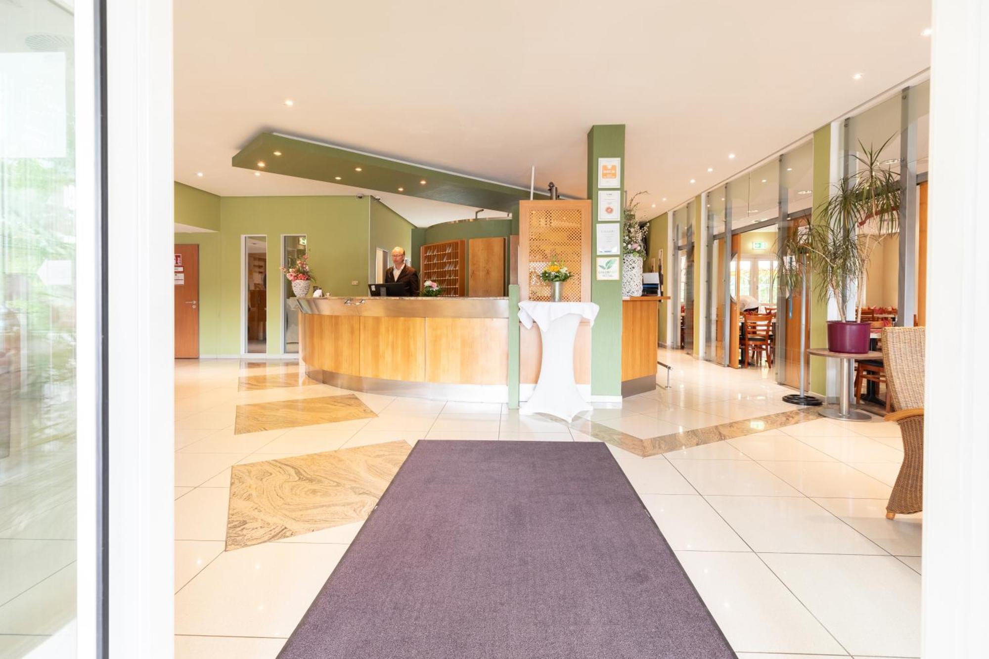 Garner Hotel Cottbus Sued By Ihg Eksteriør bilde