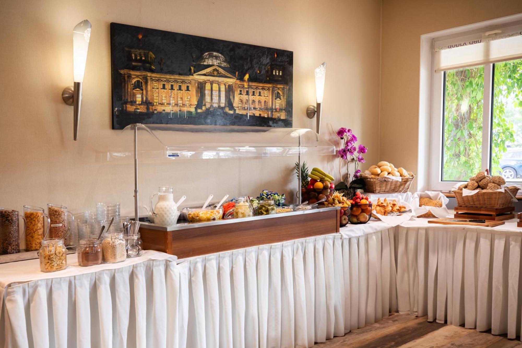 Garner Hotel Cottbus Sued By Ihg Eksteriør bilde